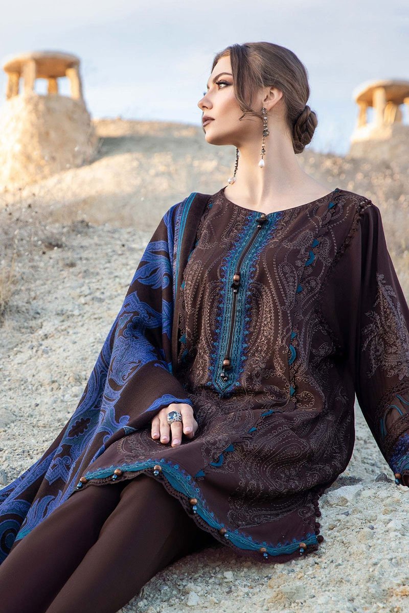 Maria B 3Piece Embroidered Summer Lawn Suits 2023 MB-08B - Image 4