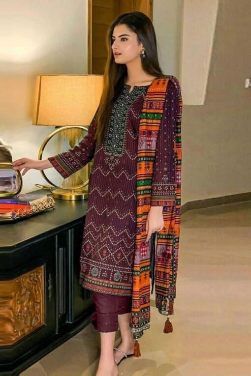 Limelight 3Pcs Embroidered Lawn Collection 2024 LL-479B